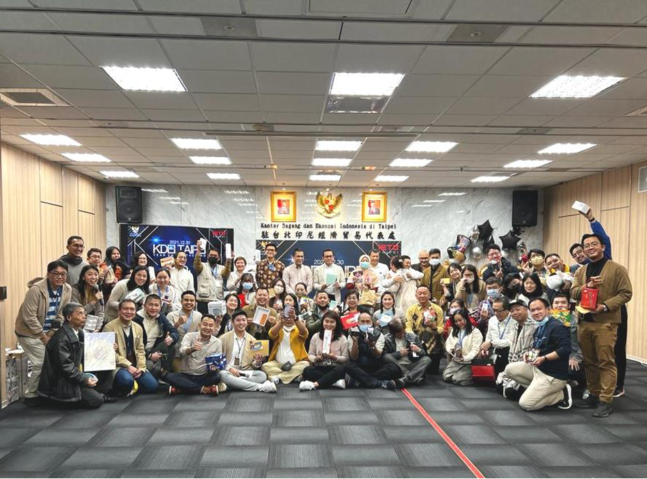 Menutup Tahun 2021, KDEI Taipei Gelar Gathering Internal Akhir Tahun