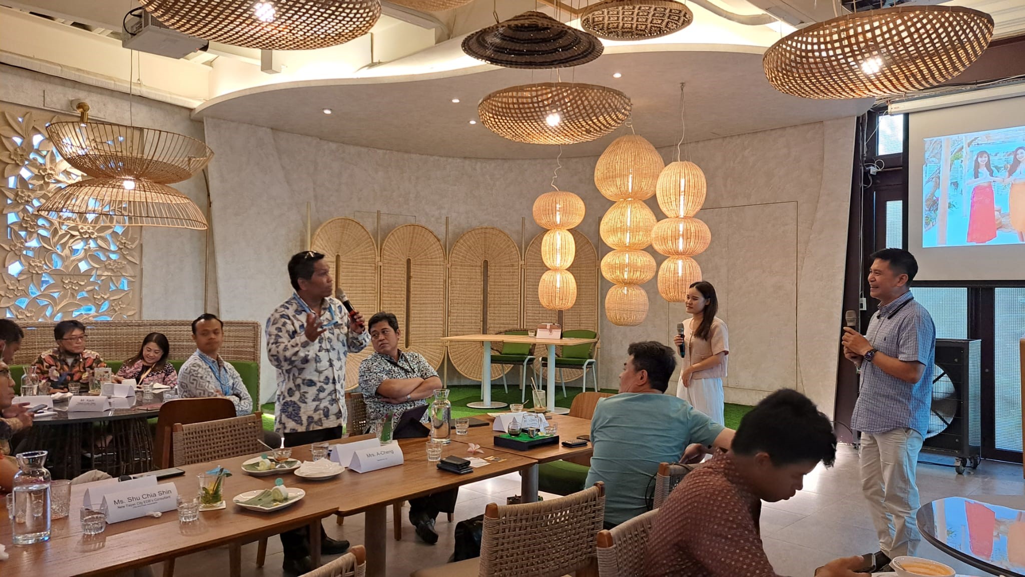 Focused Group Discussion (FGD): Unlocking the Potentials of Indonesian Culinary and Related Investments